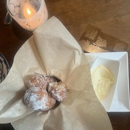 Donuts Donuts