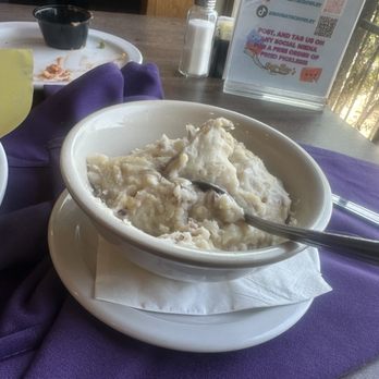 Boo Ray’s - Garlic mashed potatoes - Cajun/Creole Near Me - Crowley, Texas