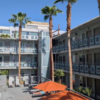 Oasis at Gold Spike - Hotels Near Me - Las Vegas, Nevada Oasis at Gold Spike - Hotels Near Me - Las Vegas, Nevada