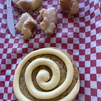 Hurts Donut - Old fashioned donut and pumpkin cheesecake cookie - Donuts Near Me - Branson, Missouri