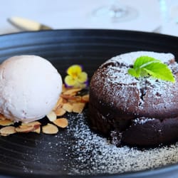Thyme Restaurant - Valrhona Chocolate fondant served with organic Ice Cream