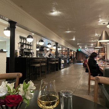 Vaudeville - Restaurant - New American Near Me - Fredericksburg, Texas