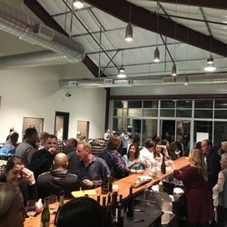 WineSneak - Grand opening night buzz.