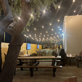 PKWY Tavern - Centennial - Outdoor patio! - Breakfast & Brunch Near Me - Las Vegas, Nevada PKWY Tavern - Centennial - Outdoor patio! - Breakfast & Brunch Near Me - Las Vegas, Nevada