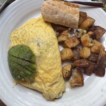 FARM - Veggie omelette - French Near Me - Palm Springs, California FARM - Veggie omelette - French Near Me - Palm Springs, California