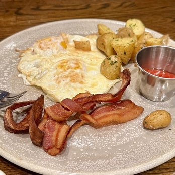 The Front Yard - American breakfast - Breakfast & Brunch Near Me - North Hollywood, California