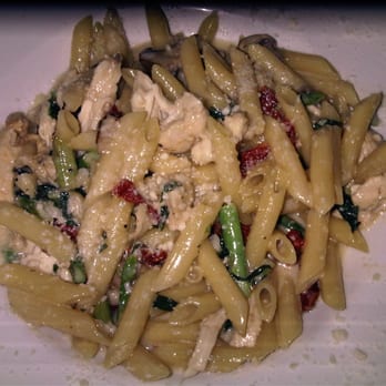 Yard House - New American Near Me - Brea, California