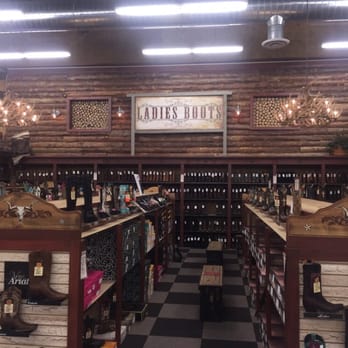 Cavender's Boot City - Women's Clothing Near Me - El Paso, Texas