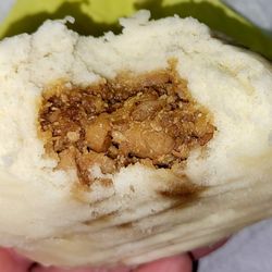 Marukai Wholesale Mart - Inside of my Teri Chicken Manapua.