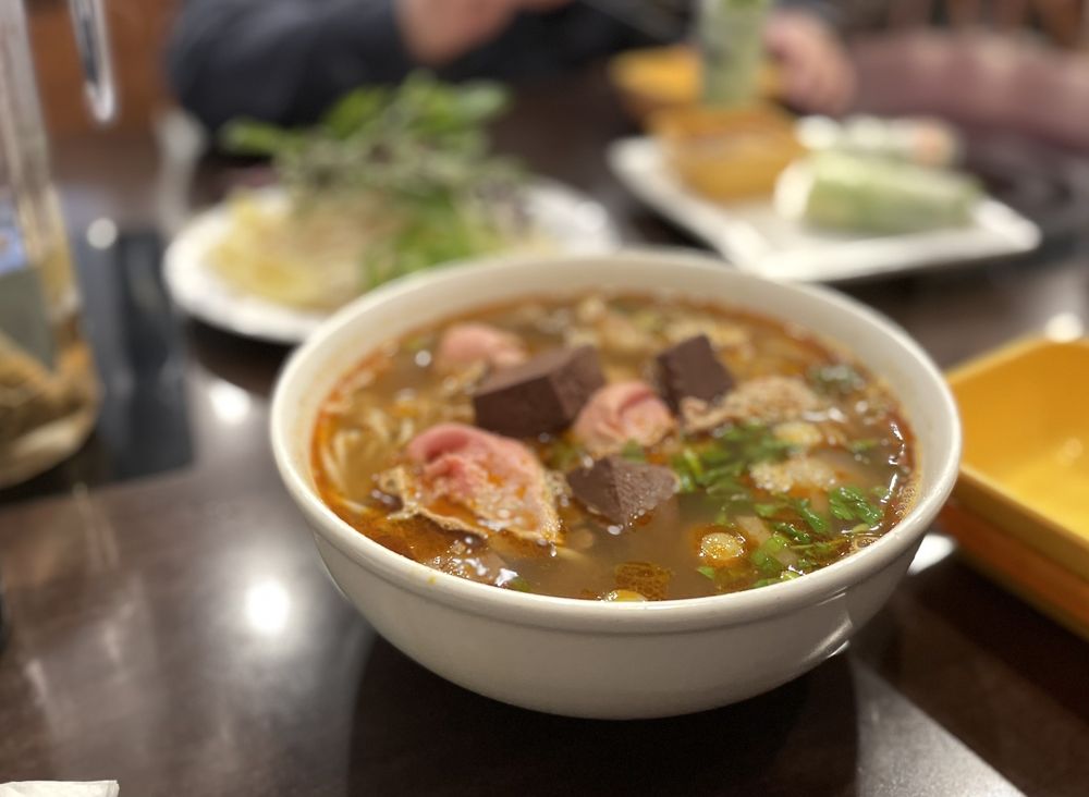 So Pho So Good Logo