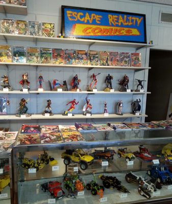 Statues - We carry a large assortment of comic book related and movie statues Statues - We carry a large assortment of comic book related and movie statues
