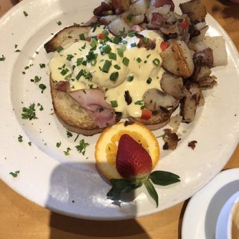 Wild Wheat - Eggs Benedict - Breakfast & Brunch Near Me - Kent, Washington Wild Wheat - Eggs Benedict - Breakfast & Brunch Near Me - Kent, Washington