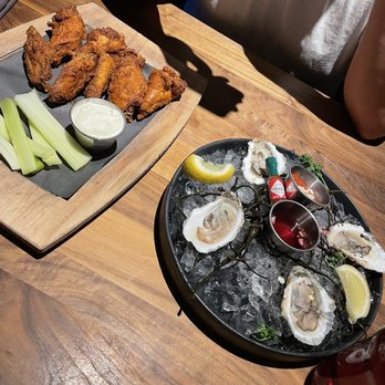 Baldamar - 7 Spice Wing and oysters - New American Near Me - Roseville, Minnesota