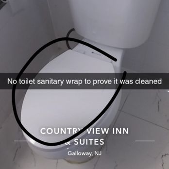AMERICAN STAR INN & SUITES - No toilet sanitary wrapper as of not cleaned. - Bed & Breakfast Near Me - Absecon, New Jersey