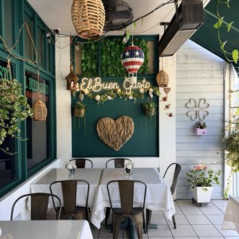 El Buen Gusto - Mexican Near Me - Whittier, California
