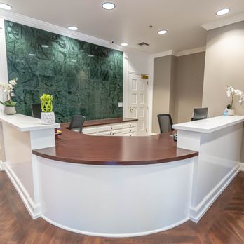 360 Executive Suites - Front desk - Property Management Near Me - Stevenson Ranch, California 360 Executive Suites - Front desk - Property Management Near Me - Stevenson Ranch, California
