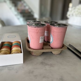 Adelyn Bakery Boutique - 71. Strawberry Banana Smoothie - Bubble Tea Near Me - Round Rock, Texas Adelyn Bakery Boutique - 71. Strawberry Banana Smoothie - Bubble Tea Near Me - Round Rock, Texas