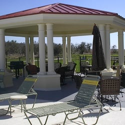 The Groves At Victoria Park Apartments