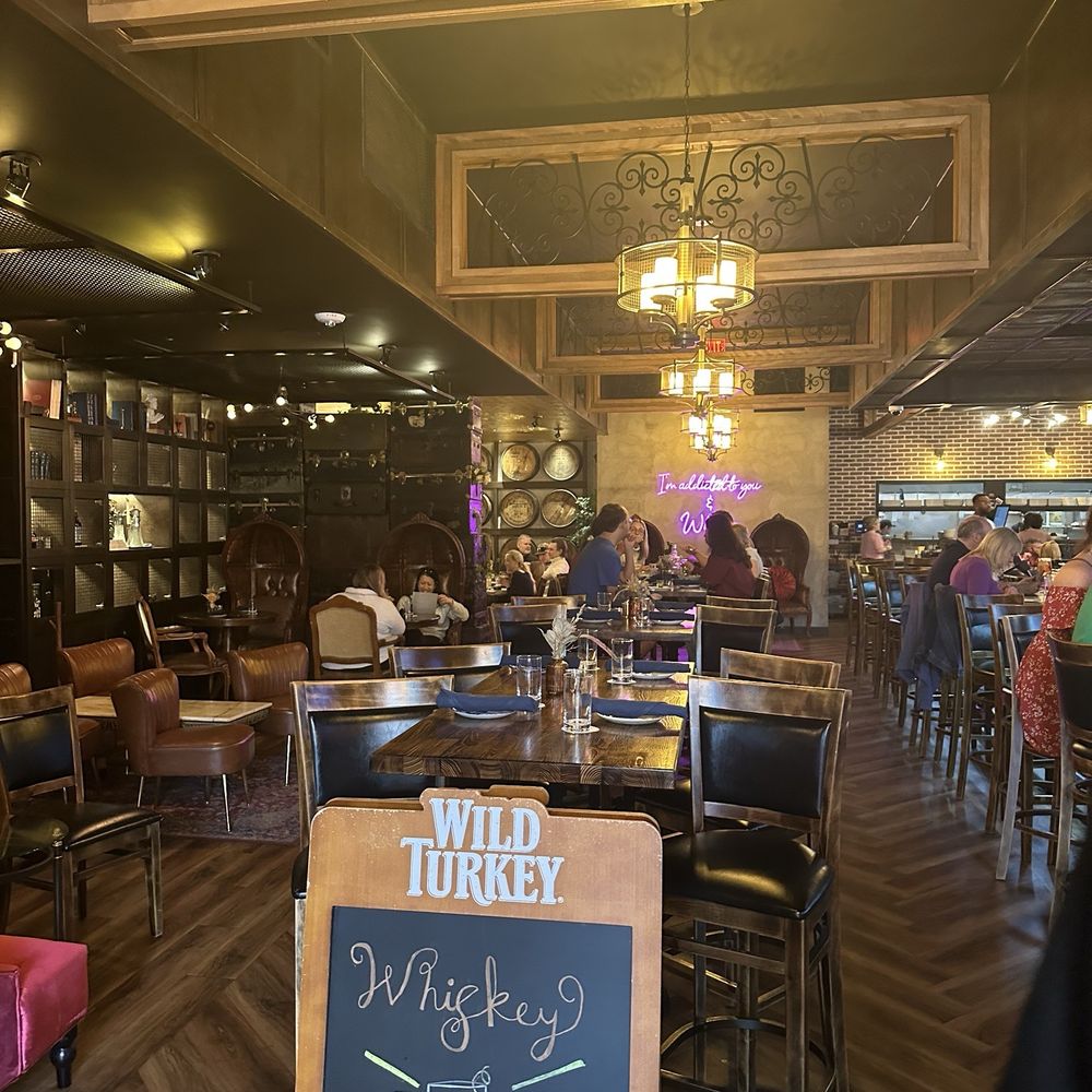 Bosscat Kitchen & Libations  - New American Near Me - Woodlands, Texas