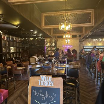 Bosscat Kitchen & Libations - New American Near Me - Woodlands, Texas Bosscat Kitchen & Libations - New American Near Me - Woodlands, Texas
