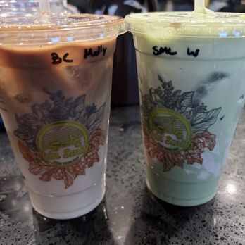 Phin Smith Las Vegas - banana coffee & strawberry matcha latte w/ whole milk - Coffee & Tea Near Me - Las Vegas, Nevada