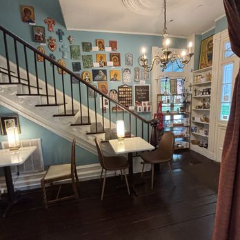 Trinity House Cafe & Market - Interior - Cafes Near Me - Leesburg, Virginia Trinity House Cafe & Market - Interior - Cafes Near Me - Leesburg, Virginia