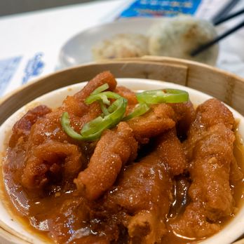 Canton Harbor - Chicken Feet 鳳爪 - Chinese Near Me - Long Island City, New York