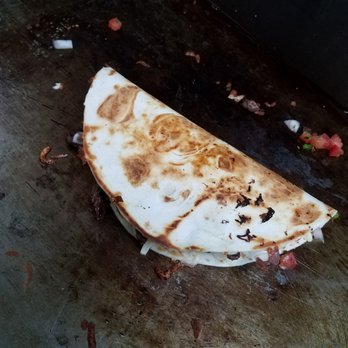 Born & Raised NYC - Quesadilla pic taken from inside the truck!! - Food Trucks Near Me Born & Raised NYC - Quesadilla pic taken from inside the truck!! - Food Trucks Near Me
