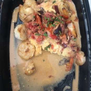 Seasons 52 - Wood-Grilled Shrimp and Grits - New American Near Me - Indianapolis, Indiana