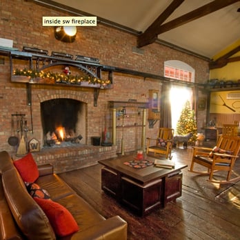 Riley's Railhouse - Bed & Breakfast Near Me - Chesterton, Indiana
