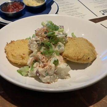 The Blue Hen - Fried green tomatoes - American Near Me - Rehoboth Beach, Delaware