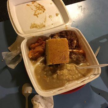 Crystal's - Most horrible soul food ever - Barbeque Near Me - Calumet City, Illinois