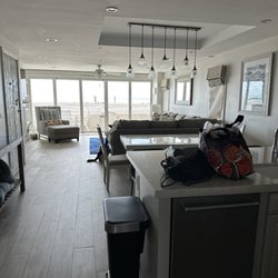 Burr White Realty