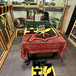 Hawaii's Finest Clothing - Rasta merch