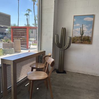 Saguaro Coffee - Seating at the front - Coffee Roasteries Near Me - Indio, California Saguaro Coffee - Seating at the front - Coffee Roasteries Near Me - Indio, California