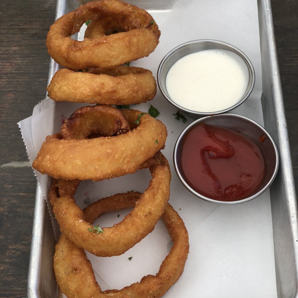 Basin 141 - Onion rings were so good we ordered 2 - Gastropubs Near Me - Monrovia, California