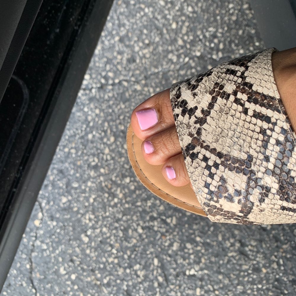 Blossom Nail Spa - Nail Salons Near Me - Riverview, Florida Blossom Nail Spa - Nail Salons Near Me - Riverview, Florida