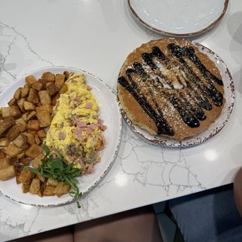 Birdies Breakfast Club - Meat Scramble & Blueberry Cobbler Pancakes!!! AMAZING - Breakfast & Brunch Near Me - Frisco, Texas Birdies Breakfast Club - Meat Scramble & Blueberry Cobbler Pancakes!!! AMAZING - Breakfast & Brunch Near Me - Frisco, Texas