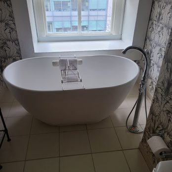 Kimpton Hotel Monaco Washington DC - Nice luxurious tub - Hotels Near Me - Washington, DC, District of Columbia Kimpton Hotel Monaco Washington DC - Nice luxurious tub - Hotels Near Me - Washington, DC, District of Columbia