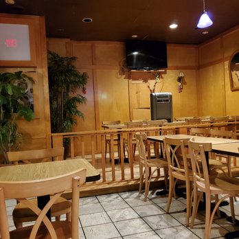 Thai Gai Yang Cafe - the interior of the restaurant - Thai Near Me - Saint Louis, Missouri Thai Gai Yang Cafe - the interior of the restaurant - Thai Near Me - Saint Louis, Missouri