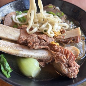Fooki - Cow Wow Noodle soup - Bubble Tea Near Me - Aiea, Hawaii
