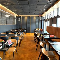 Dining Area (3 of 4)