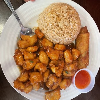 Ninja Ramen and Thai - Orange chicken - Noodles Near Me - Corpus Christi, Texas