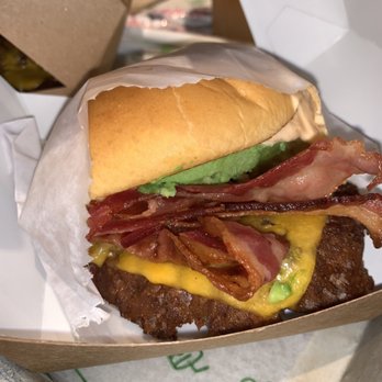 Shake Shack Schaumburg - Avocado Bacon Burger - Burgers Near Me - Schaumburg, Illinois Shake Shack Schaumburg - Avocado Bacon Burger - Burgers Near Me - Schaumburg, Illinois