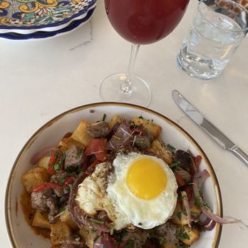 Issabella's - Mediterranean Near Me - Miami Beach, Florida