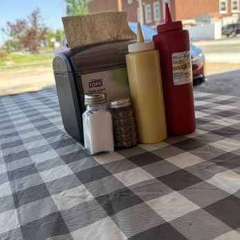 Charlie's Drive In - Condiments - Fast Food Near Me - Wood River, Illinois Charlie's Drive In - Condiments - Fast Food Near Me - Wood River, Illinois
