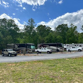Ocoee RV Park - RV Sites - RV Parks Near Me - Benton, Tennessee Ocoee RV Park - RV Sites - RV Parks Near Me - Benton, Tennessee
