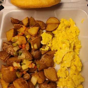 Chamo's Bagel & Grill - Pericos with arepa and home fries. Obviously they forgot the onions and tomatoes and there was no sausage (breakfast meat missing too). - Bagels Near Me - Neptune City, New Jersey Chamo's Bagel & Grill - Pericos with arepa and home fries. Obviously they forgot the onions and tomatoes and there was no sausage (breakfast meat missing too). - Bagels Near Me - Neptune City, New Jersey