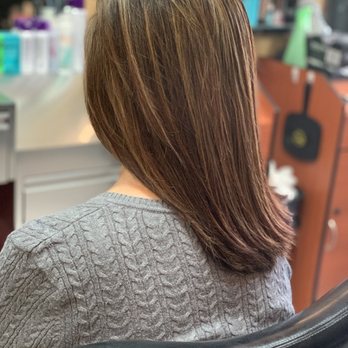 Lyra's Hair Design - Haircolor & Highlights - Hair Stylists Near Me - Newington, Connecticut Lyra's Hair Design - Haircolor & Highlights - Hair Stylists Near Me - Newington, Connecticut