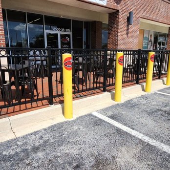 Bronx House Pizza - Eight designated spots right in front of the restaurant - Pizza Near Me - Jacksonville, Florida